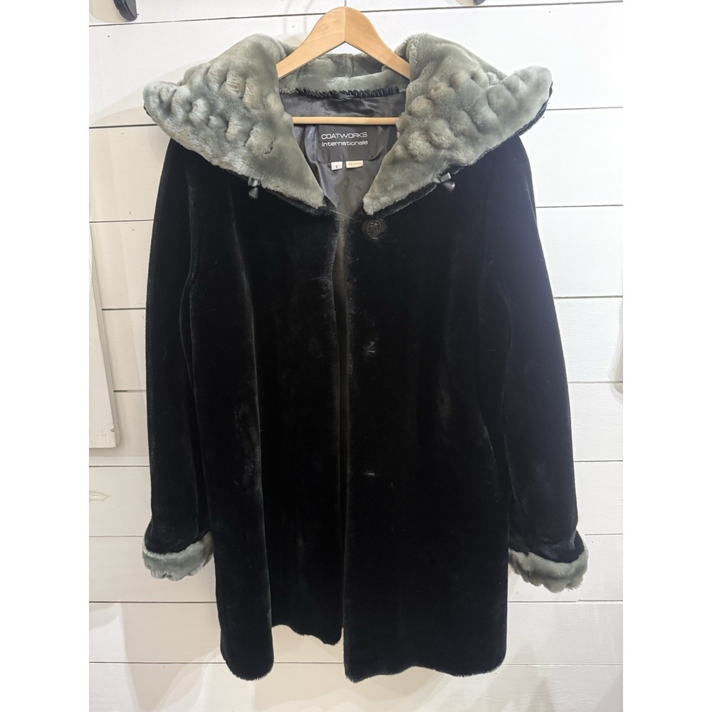 VTG Winter Coatworks Internationale Vintage Faux Fur SZ Small Old Money Mob Wife